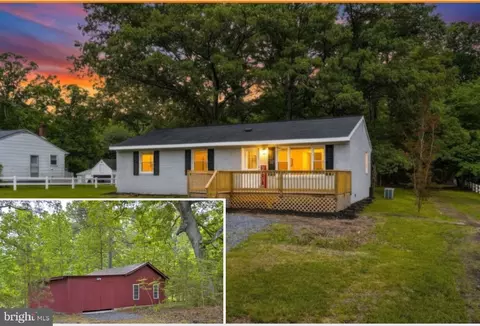 21983 Point Lookout Rd, Leonardtown, MD 20650