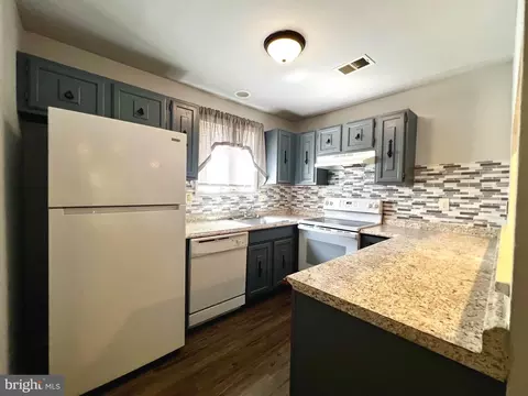 22024 Gloucester Ct #B-5, Lexington Park, MD 20653