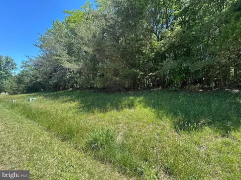 lot7 Lake, Lexington Park, MD 20653