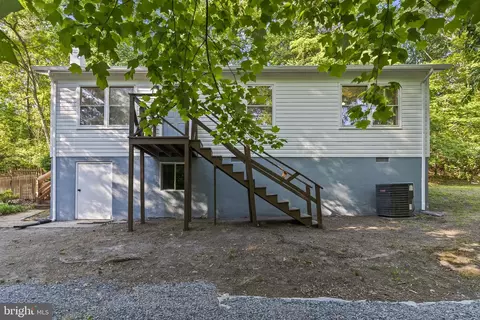 26079 S Sandgates Rd, Mechanicsville, MD 20659