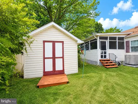 17279 Piney Point Rd, Piney Point, MD 20674 photo 5
