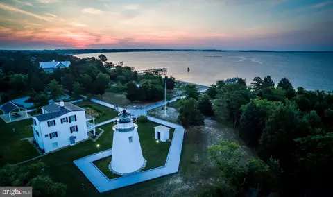 View/Area - 17480 Lighthouse Commons Dr, Piney Point, MD 20674 photo 2 of 3
