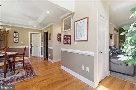 Entry Way - 18050 Ellyn Ct, Dameron, MD 20628 photo 3 of 4