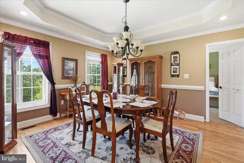 Dining - 18050 Ellyn Ct, Dameron, MD 20628 photo 2 of 2