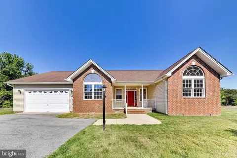 41600 Miss Bessie Dr, Leonardtown, MD 20650