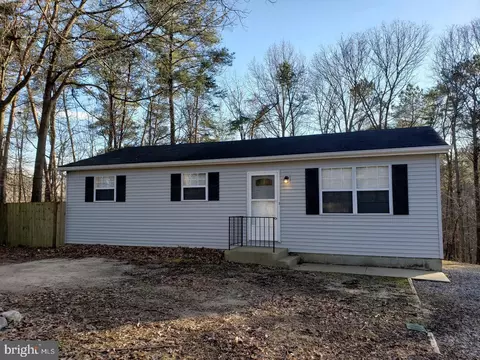 39875 Golden Beach Rd, Mechanicsville, MD 20659