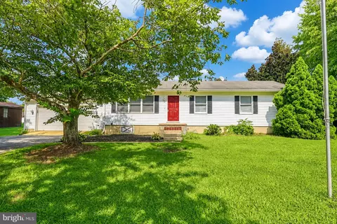 25287 Pinto Dr, Hollywood, MD 20636