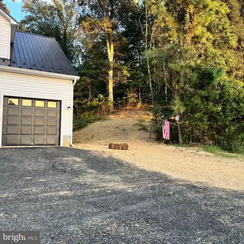 Exterior - 23690 Maddox Rd, Chaptico, MD 20621 photo 11 of 14