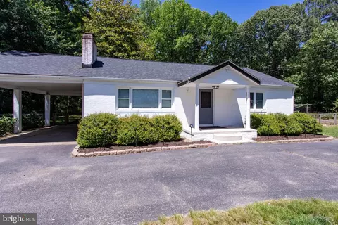 20623 Poplar Ridge Rd E, Lexington Park, MD 20653