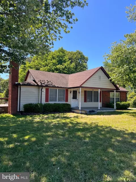 24587 Old Three Notch Rd, Hollywood, MD 20636