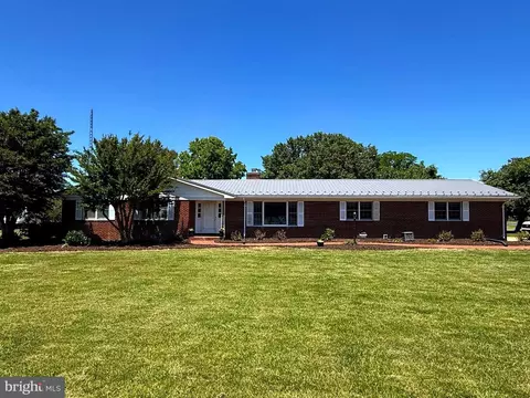 17041 Circle Ln, Dameron, MD 20628