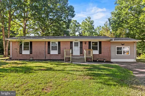22518 Garrison Dr, California, MD 20619