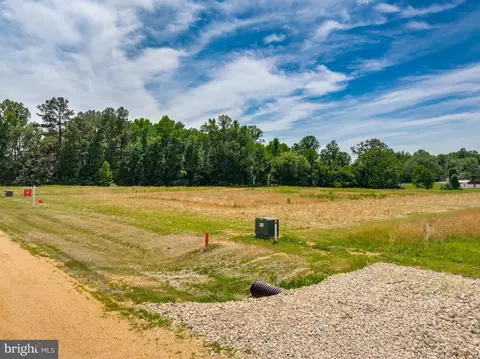 18665 Hebb Way, Drayden, MD 20630