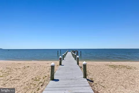 17282 Crab Pot Ln, Piney Point, MD 20674