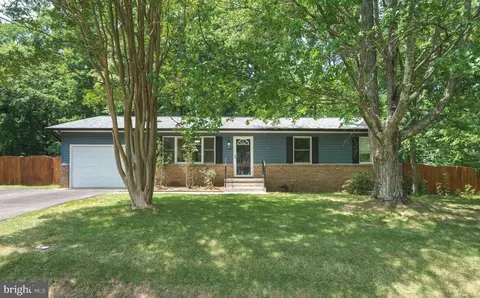 21655 Defender St, Lexington Park, MD 20653