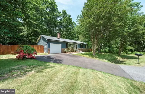 21655 Defender St, Lexington Park, MD 20653