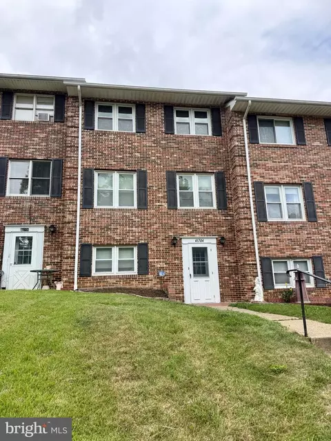41704 Courthouse Dr, Leonardtown, MD 20650
