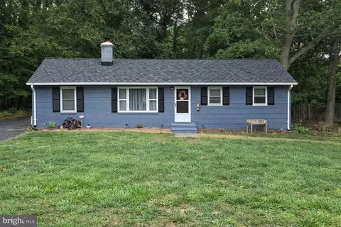 23355 Town Creek Dr, Lexington Park, MD 20653