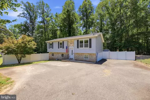 38733 Spout Run Ct, Mechanicsville, MD 20659