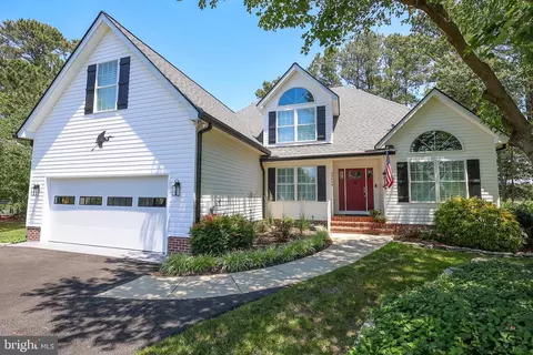44634 Bellview Ct, Tall Timbers, MD 20690