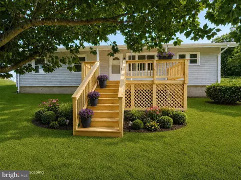 48695 Saint James Church Rd, Lexington Park, MD 20653