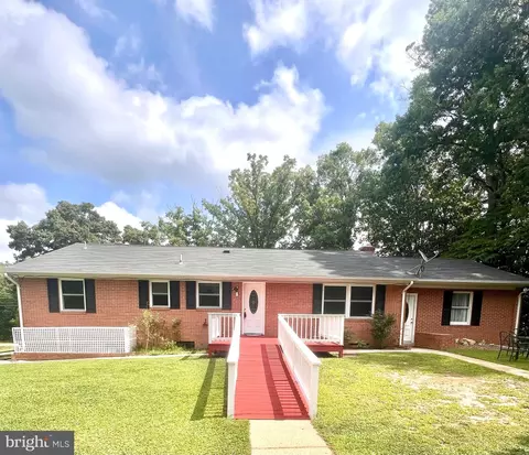 24301 Old Hollywood Rd, Hollywood, MD 20636