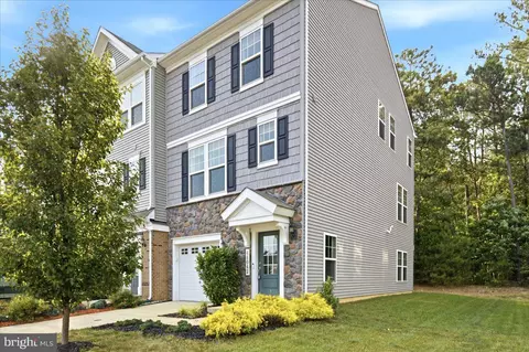 44042 Eucalyptus Way, California, MD 20619