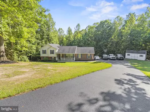 38002 W Edinview Ct, Mechanicsville, MD 20659