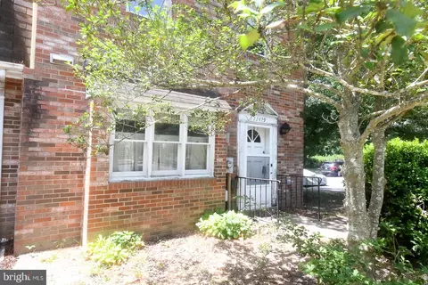 22429 Greenview Ct, Great Mills, MD 20634