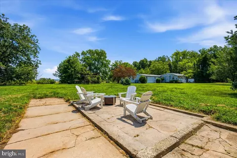 Exterior - 16146 Thomas Rd, Piney Point, MD 20674 photo 3 of 3