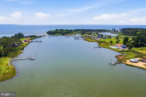 View/Area - 16146 Thomas Rd, Piney Point, MD 20674 photo 2 of 6