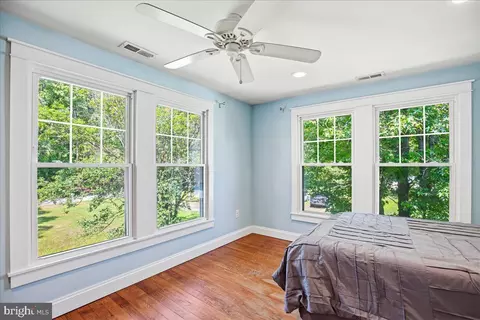 Bedroom - 16146 Thomas Rd, Piney Point, MD 20674 photo 4 of 13