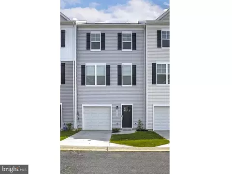 22503 E Maxine Way, Great Mills, MD 20634