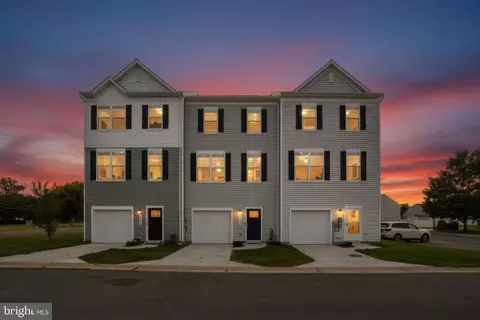 22503 E Maxine Way, Great Mills, MD 20634