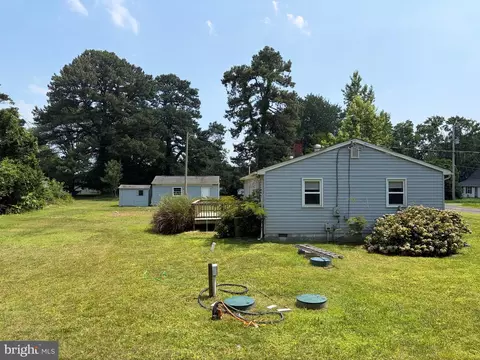 Exterior - 20320 Dave Bailey Rd, Coltons Point, MD 20626 photo 4 of 7