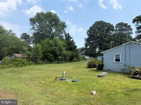 Exterior - 20320 Dave Bailey Rd, Coltons Point, MD 20626 photo 3 of 7