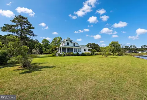 Exterior - 16144 Thomas Rd, Piney Point, MD 20674 photo 23 of 25