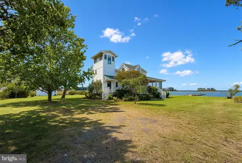 Exterior - 16144 Thomas Rd, Piney Point, MD 20674 photo 21 of 25