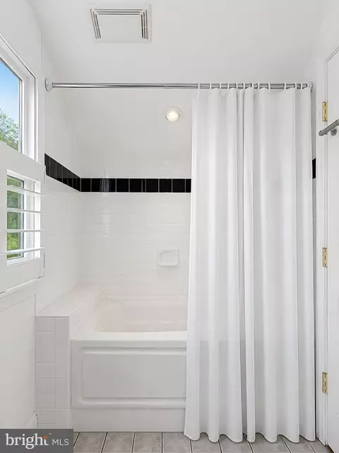 Bath - 16144 Thomas Rd, Piney Point, MD 20674 photo 6 of 6