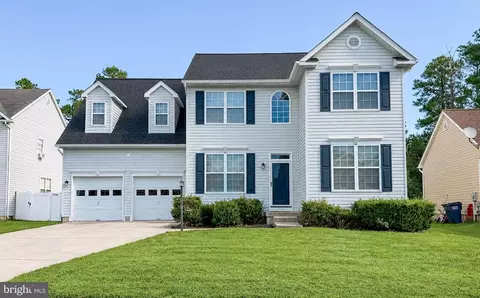 21564 Gordon Ct, Lexington Park, MD 20653