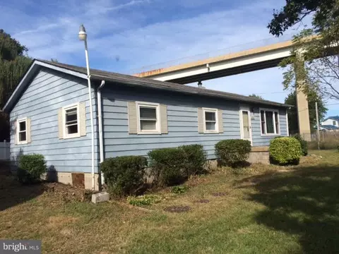 24110 N Patuxent Beach Rd, California, MD 20619