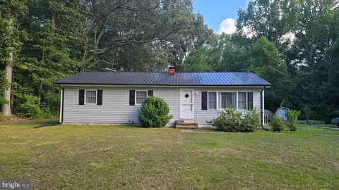 Exterior - 39111 Maycroft Rd, Avenue, MD 20609 photo 9 of 9
