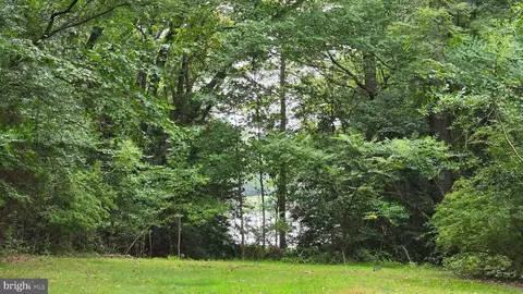 Exterior - 39111 Maycroft Rd, Avenue, MD 20609 photo 1 of 9