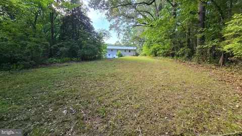 Exterior - 39111 Maycroft Rd, Avenue, MD 20609 photo 7 of 9