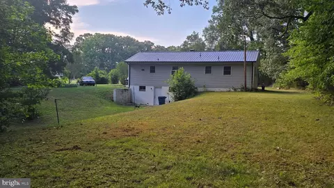 Exterior - 39111 Maycroft Rd, Avenue, MD 20609 photo 6 of 9
