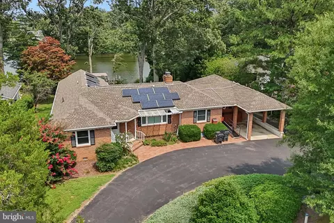24740 Marva Point Way, Hollywood, MD 20636