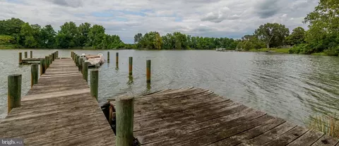 View/Area - 45776 Boothe Rd, Drayden, MD 20630 photo 12 of 15