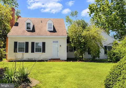 Exterior - 45776 Boothe Rd, Drayden, MD 20630 photo 2 of 15