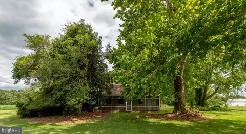 Exterior - 45776 Boothe Rd, Drayden, MD 20630 photo 4 of 15
