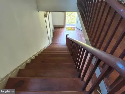 Entry Way - 45776 Boothe Rd, Drayden, MD 20630 photo 6 of 6